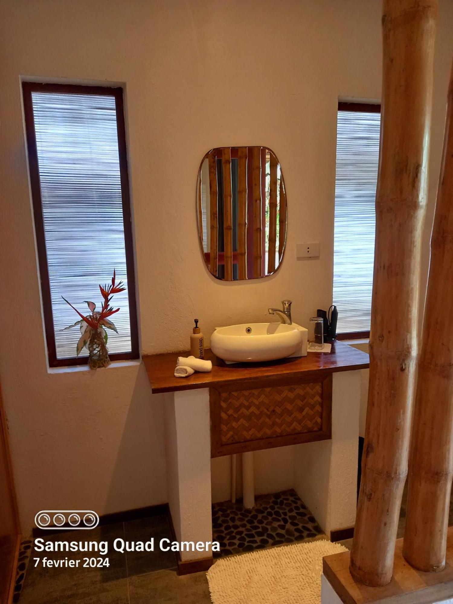 Valerie Lodge San Vicente  Extérieur photo